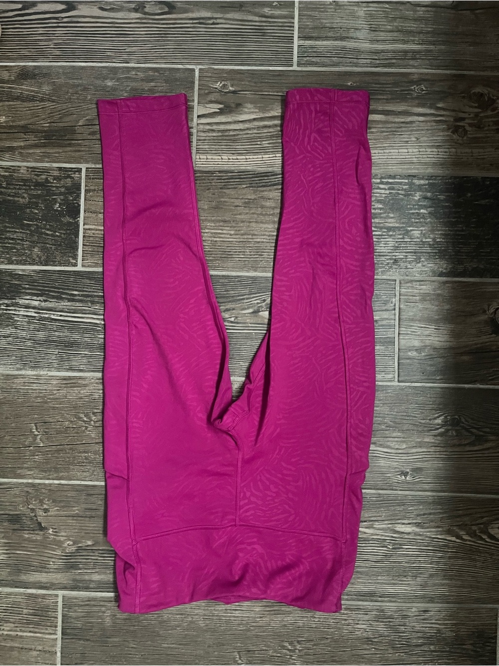 Capri Fuchsia Athleta Leggings size small